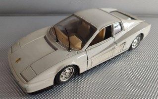 FERRARI BLANCO